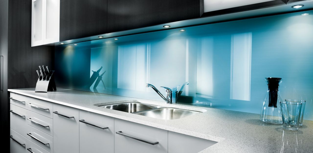 Kitchen backsplash in blue atoll color