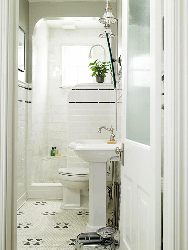https://blog.innovatebuildingsolutions.com/wp-content/uploads/2013/08/shower-window-in-tiny-bathroom-design.jpg