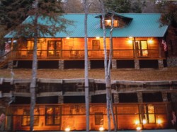 Rustic log home in Collins Georgia