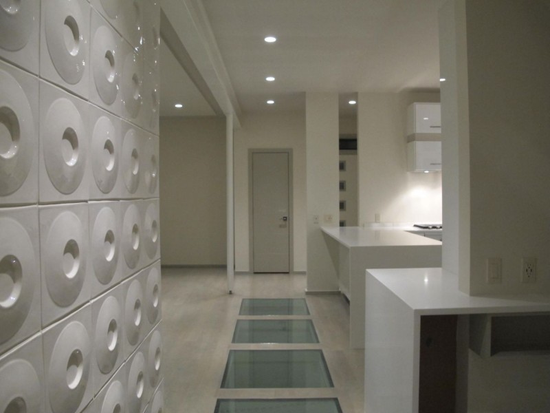 Circular wall tiles in modern home Kansas City missouri 