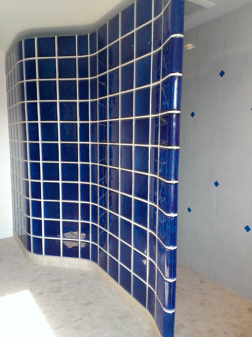 7 Tips to Choose the Right Glass Block Shower Wall Thickness