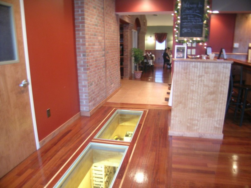 Picture of Learn 5 tricks to design a glass floor, walkway or bridge.