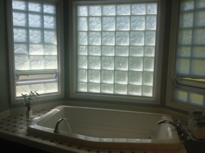 Frosted glass block bay window 