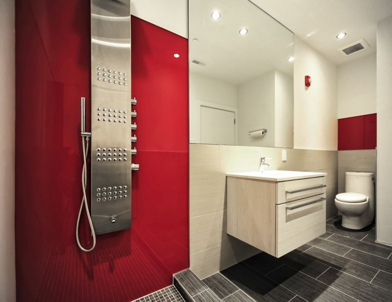 Waterproof high gloss wall panels in a luxury shower