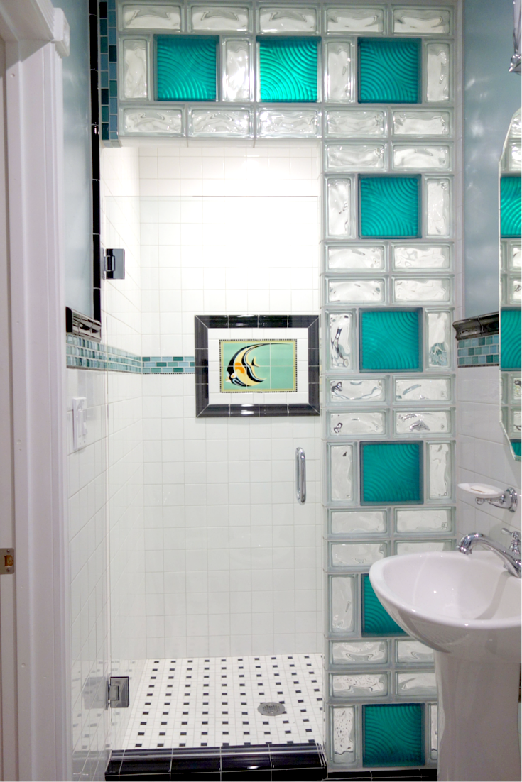 Fun color glass block wall in a small bathroom in San Diego California | Innovate Building Solutions