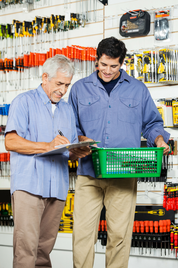 2 guys in a home center getting ready to do a DIY project