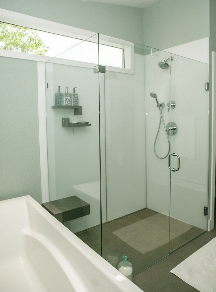 7 Reasons to Choose a Shower Curtain over a Shower Door