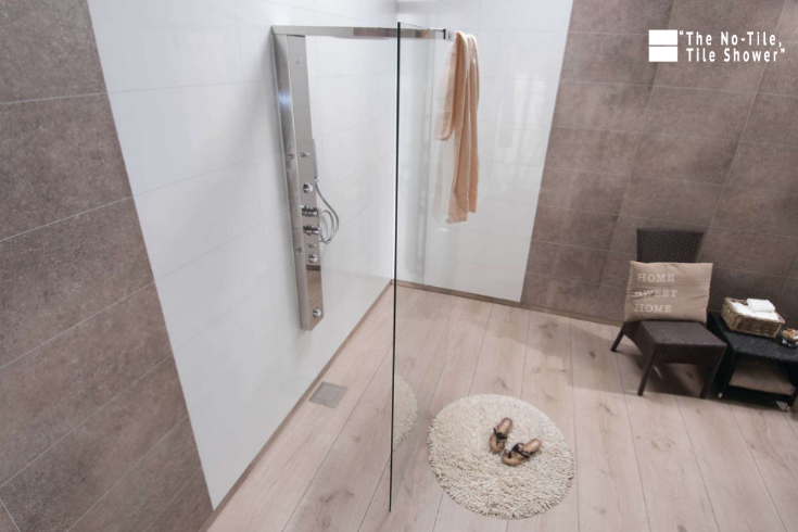 Laminated wall panels in a shower and in the bathroom surrounds | Innovate Building Solutions #LaminateWallPanels #ShowerPanels #BathroomRemodel