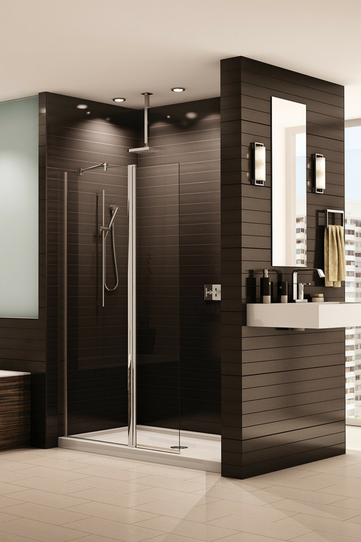 Shower screen in an alcove space | Innovate Building Solutions | #ShowerDoor #ShowerScreen #AlcoveShower #WalkInShowerDesign