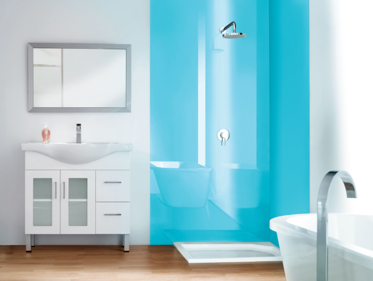 Paneles contemporáneos de pared de alto brillo | Innovate Building Solutions | #HighGlosspanels #ShowerPanels #BathroomRemodeling #SHOWERREMODELING