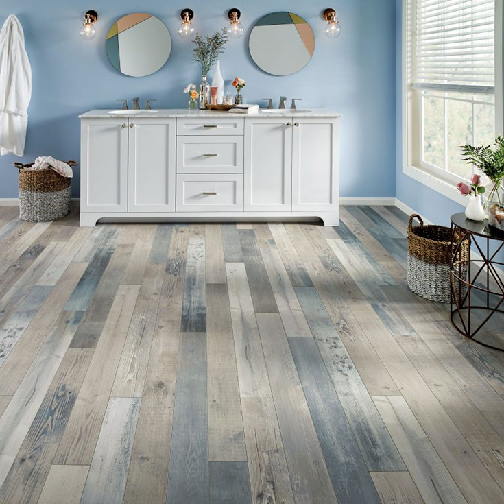 laminate bathroom flooring credit Armstrong Flooring | Innovate Building Solutions | #laminateflooring #bathroomFloor #BathroomRemodeling