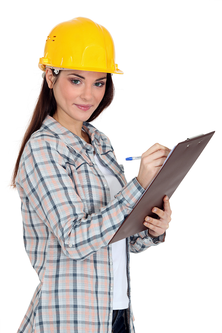 woman contractor taking notes on an estimate | Innovate Building Solutions | #WomenContractor #TakingNotes #GettinganEstimate