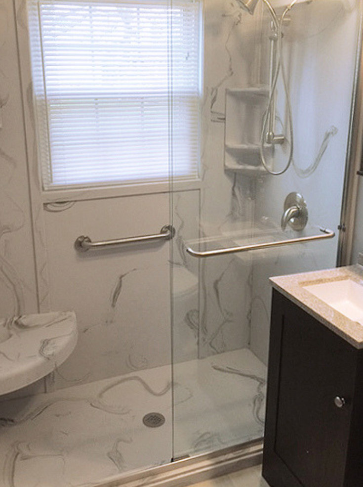 matching cultured marble shower pan and wall panels | Innovate Building Solutions | #CulturedStone #Stonebase #ShowerPan