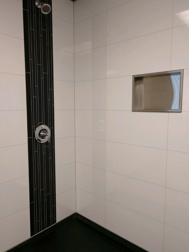 Mistake 4 idea 1 recessed niche in a shower | Innovate Building Solutions #RecessedNiche #ShowerAccessory #BathroomNiche