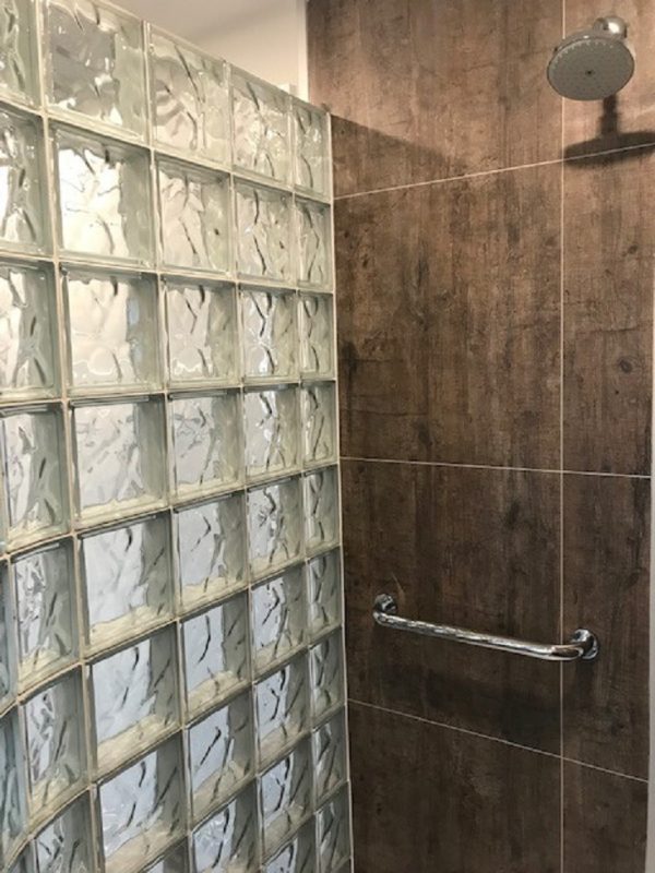 Why You Shouldnt Buy An Acrylic Shower Wall Surround System Innovate Building Solutions Blog 