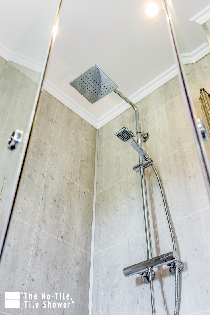 Blunder 5 rain head with grout free laminate shower wall panels | Innovate Building Solutions #ShowerHead #RainHeadForShower #LaminateWallPanels