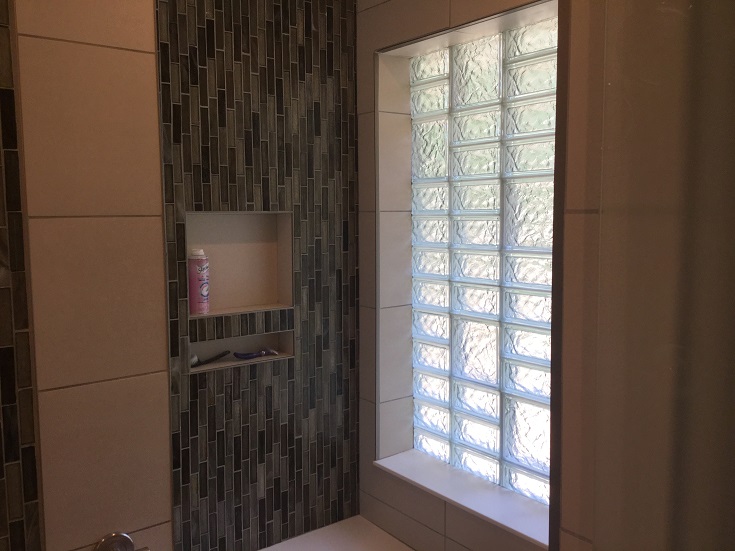 Blunder 6 Idea 1 glass block shower window with 4 x 8 design | Innovate Building Solutions #GlassBlockShowerWindow #ShowerWindow #ShowerVentilation 