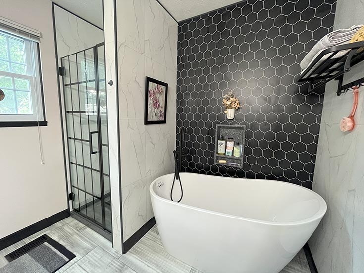 Sign 11 black hexagon bianco marble bathroom feature wall | Innovate Building Solutions | Black Hexagon bathroom style | bathroom design ideas | Bathroom remodeling diy