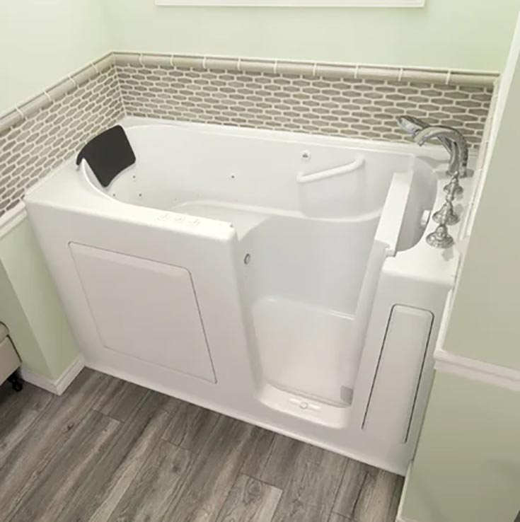 bathtub to walk in tub conversion credit wafair.com | Innovate Building Solutions | Bathroom Remodeling ideas | Walk in Tub | Bathroom conversion