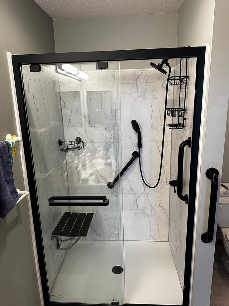 FAQ 9 contrasting matte black grab bars bianco marble wall - Innovate Building Solutions, Modern Bathroom Design, Custom Shower Remodel, Luxury Bathroom Shower, Walk In Shower Beauty