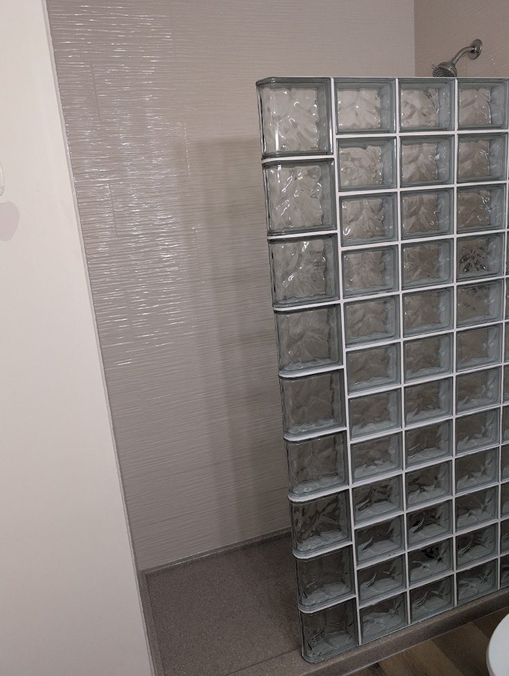 Element 2 glass block shower wall 6 x 8 and 8 x 8 blocks - Innovate Building Solutions, Glass Block Showers, Custom Shower Wall Designs, Bathroom Shower Products, Luxury Shower Ideas