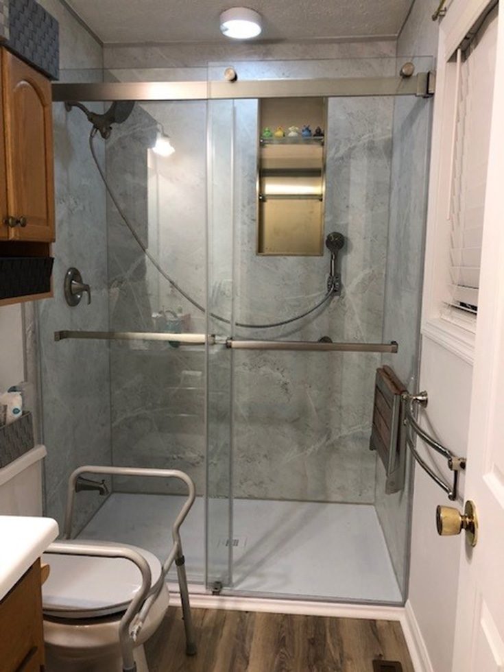 Feature 3 low profile age in place shower pan - Innovate Building Solutions, Cleveland Ohio Modern Bathrooms, Walk In Bathroom Shower Concepts, Custom Bathroom Remodeling, Walk In Shower Accessories