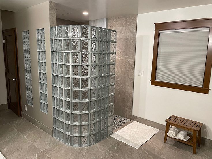 Question 9 curved glass block shower wall - Innovate Building Solutions, Glass Block Shower Wall, Custom Walk In Showers, Modern Bathroom Showers, Custom Shower Concepts
