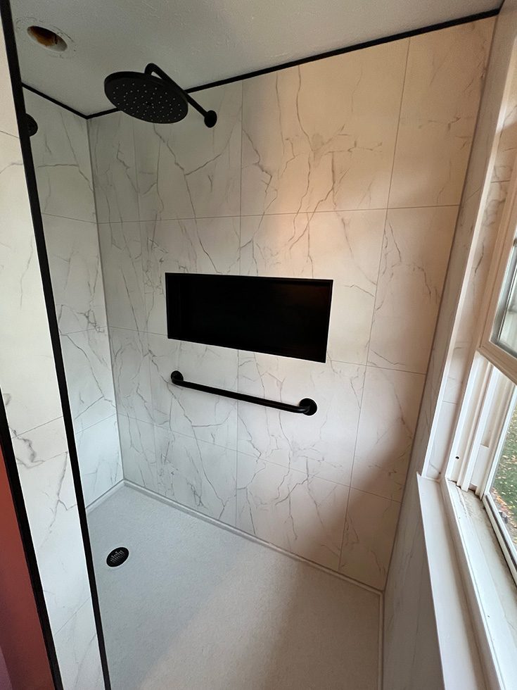 Section 2 con 3 - 24 x 24 bianco marble shower wall panels - Innovate Building Solutions, Beautiful Walk In Showers, Modern Accessible Shower Design, Custom Bathroom Shower Ideas, Shower Wall Panel Options
